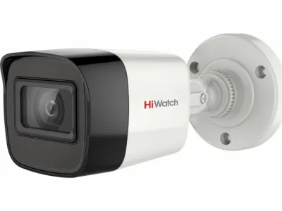 Видеокамера HiWatch DS-T520(C)